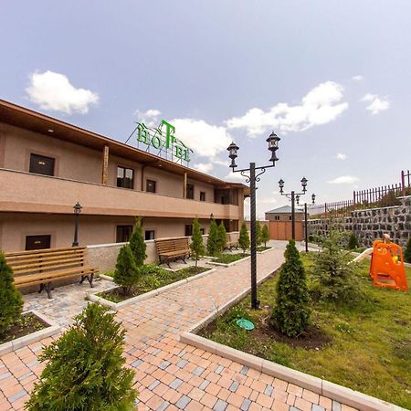 Tsaghkadzor Inn Hotel ภายนอก รูปภาพ